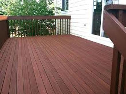 stained-deck-rails-mahogany-stain-semi-solid